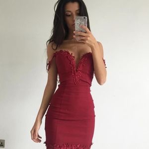 Offshoulder Lexie Red Mini Dress - Off-Shoulder